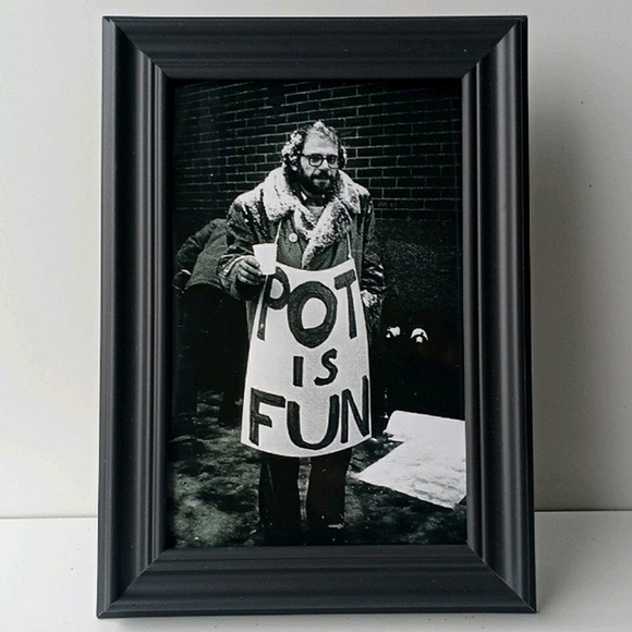 POT IS FUN Funny Vintage 70s Hippie Man holding sign in the  Snow Retro Gypsy - Picture 2 of 6